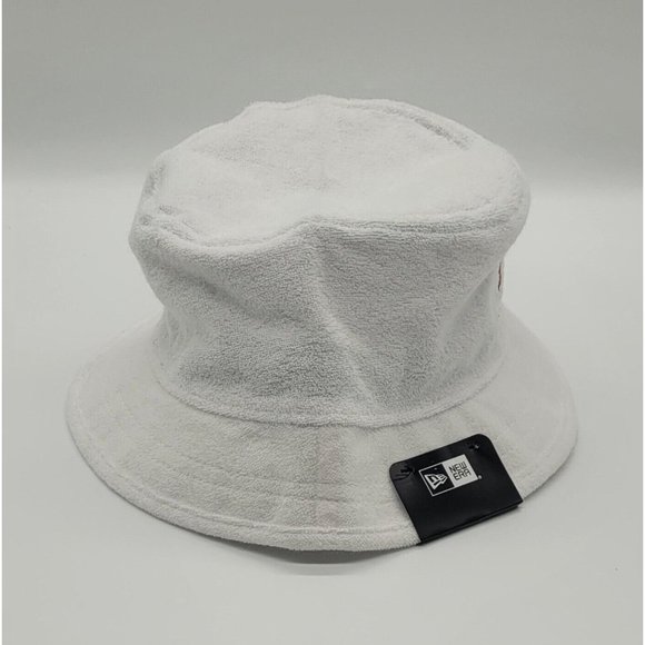 New Era Tampa Bay Buccaneers Bucket Hat - Picture 2 of 5